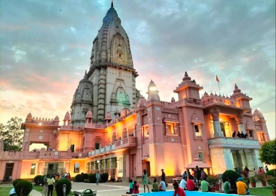 Temple building at Banaras Hindu University